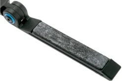 Benchmade Edge Maintenance Tool 50030 Pocket Sharpening System 9 Benchmade Edge Maintenance Tool 50030 Pocket Sharpening System -Kai Shop BE50030 04 benchmade