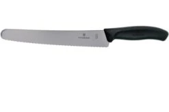 Victorinox SwissClassic 6.8633.22G Bread- And Pastry Knife 22 Cm