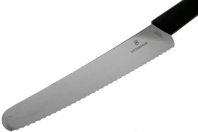 Victorinox Swiss Modern Bread Knife 22 Cm, Black 3 Victorinox Swiss Modern Bread Knife 22 Cm, Black - Image 3
