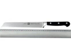 Zwilling J.A. Henckels Professional "S" Bread Knife 20 Cm (8") -Kai Shop ZW31026 200 04 zwilling professional s 31026 200 broodmes d4 1