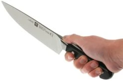 Zwilling Pro Chef's Knife 20 Cm, 38401-201 -Kai Shop ZW38401 201 05 zwilling pro edit202104